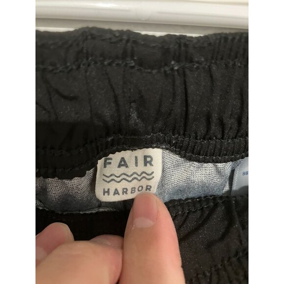 Fair Harbor Men's 8-Inch One Short, Black, Size Medium, Lined - Picture 4 of 4